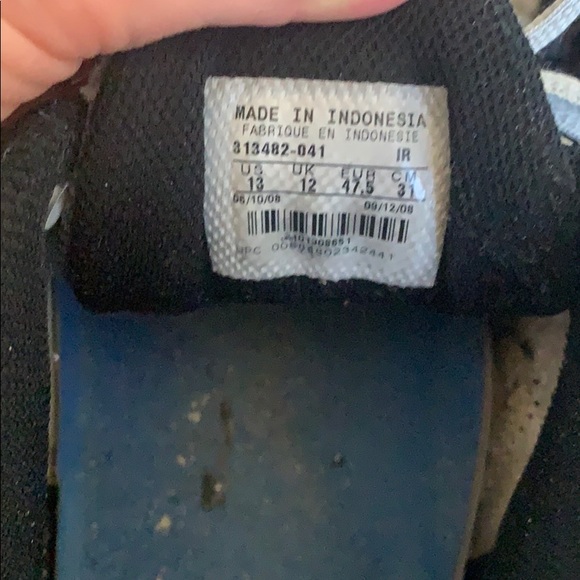 Men’s Nike Air Trail Shoes - Picture 6 of 8